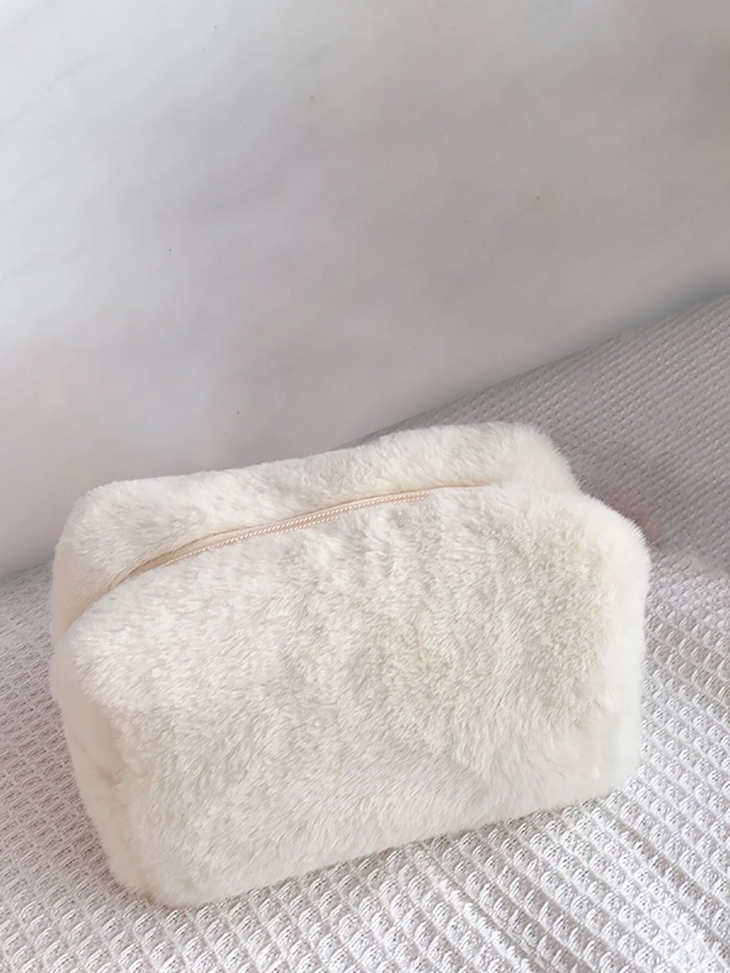 Cloud Pouch